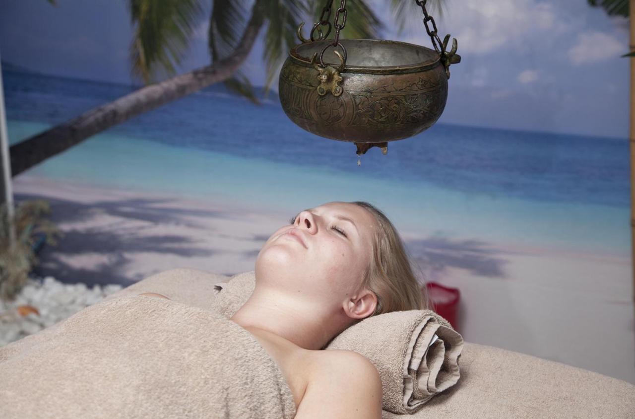 Batihan Beach Resort & Spa 쿠사다시 외부 사진